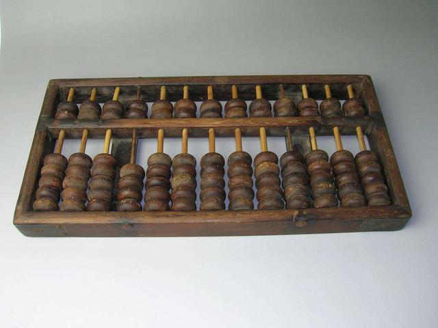 鐵算算盤一肖中特免費資料，揭秘彩票預測的秘密，揭秘彩票預測秘密，鐵算算盤一肖中特免費資料揭秘