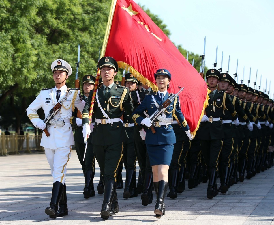 檢閱女兵儀仗隊，榮耀與力量的展現(xiàn)，檢閱女兵儀仗隊，榮耀與力量的璀璨瞬間