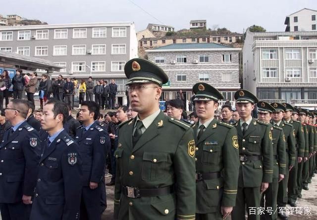 警備區(qū)權(quán)力詳解，究竟權(quán)力大小如何？，警備區(qū)權(quán)力深度解析，權(quán)力范圍與大小揭秘