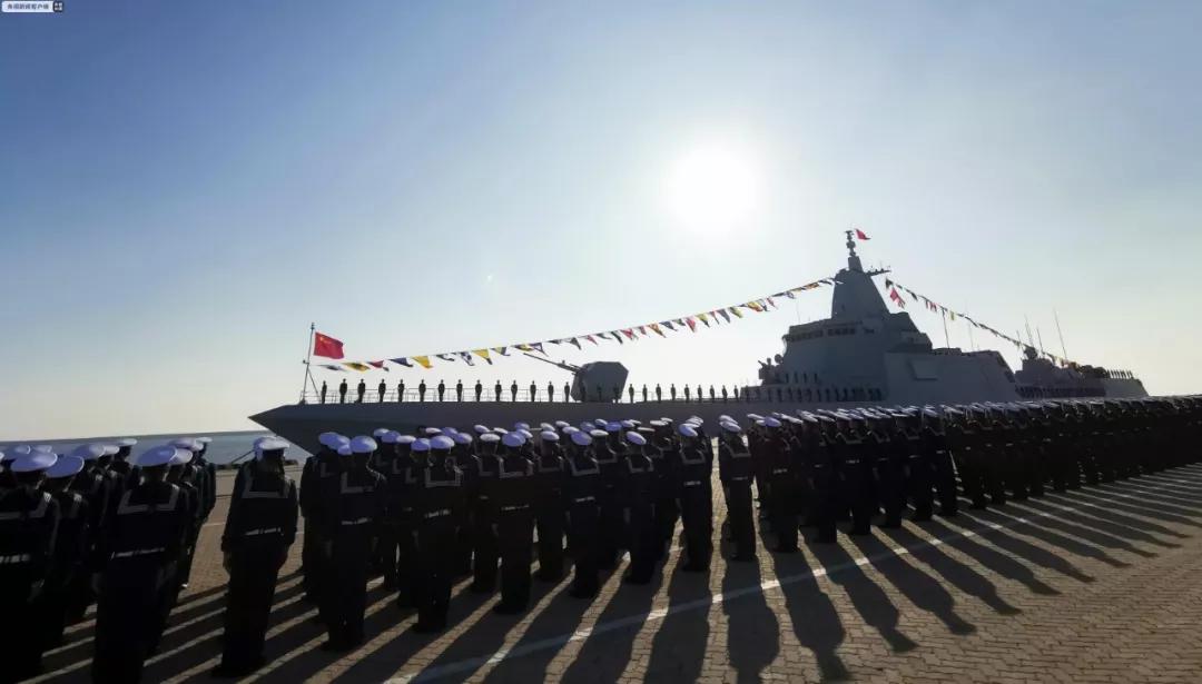 南昌艦艦長(zhǎng)，一位海軍英雄的榮耀與擔(dān)當(dāng)，南昌艦艦長(zhǎng)，海軍英雄的榮耀與擔(dān)當(dāng)之旅