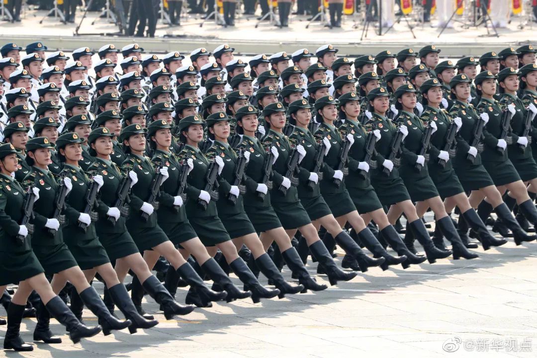 國慶閱兵女兵方隊視頻，展現(xiàn)新時代巾幗英雄風(fēng)采，國慶閱兵女兵方隊視頻，展現(xiàn)新時代巾幗英雄風(fēng)采閃耀閱兵場