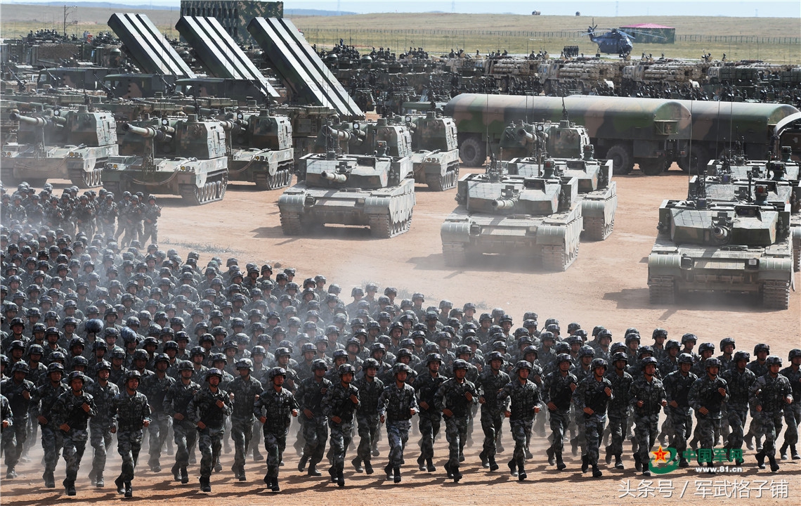 建軍90周年朱日和沙場閱兵，歷史的見證與時(shí)代的印記，建軍90周年朱日和沙場閱兵，歷史見證時(shí)代印記的壯麗瞬間