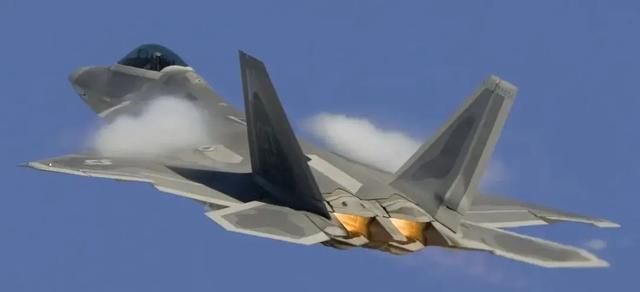 幾架殲-8換一架F-22，中國(guó)空軍現(xiàn)代化轉(zhuǎn)型的深度解析，中國(guó)空軍現(xiàn)代化轉(zhuǎn)型，殲-8換F-22的深度解析