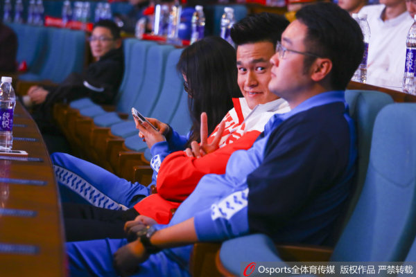 王中王一肖免費期期中，深度解析與SEO優(yōu)化策略，王中王一肖免費期期中深度解析與SEO優(yōu)化策略探討