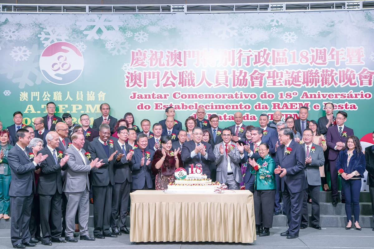 澳門掛牌正版掛牌，探索其背后的意義與價(jià)值，澳門正版掛牌背后的意義與價(jià)值探索