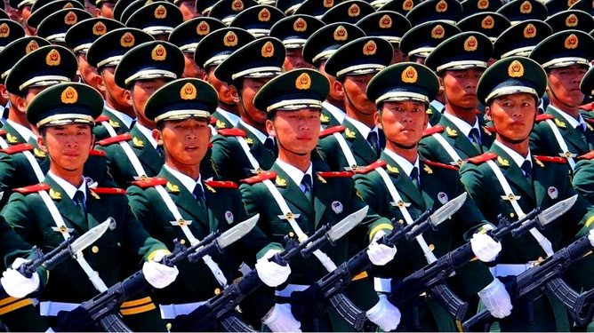 中國閱兵盛典，2022年完整版回顧與展望，中國閱兵盛典回顧與展望，2022年完整版精彩瞬間與未來展望