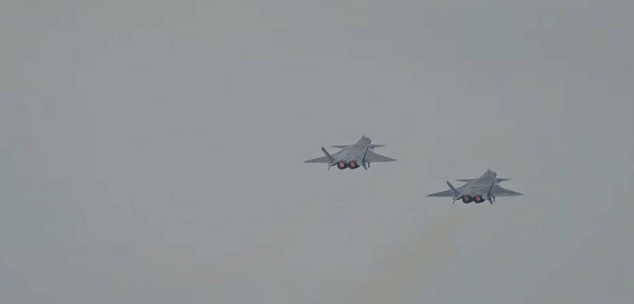 殲-20飛行速度，揭秘中國(guó)新一代隱身戰(zhàn)斗機(jī)的速度與性能優(yōu)勢(shì)，揭秘殲-20隱身戰(zhàn)斗機(jī)的速度與性能優(yōu)勢(shì)