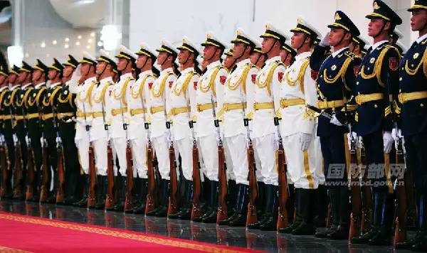 三軍儀仗隊(duì)視頻，展現(xiàn)榮耀與力量的盛大儀式，三軍儀仗隊(duì)盛大儀式，榮耀與力量的展現(xiàn)