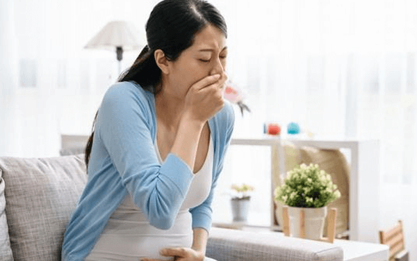 孕吐強(qiáng)烈是否意味著胎坐穩(wěn)了？——深度解析孕吐現(xiàn)象，深度解析，孕吐強(qiáng)烈是否意味著胎兒穩(wěn)定著床？