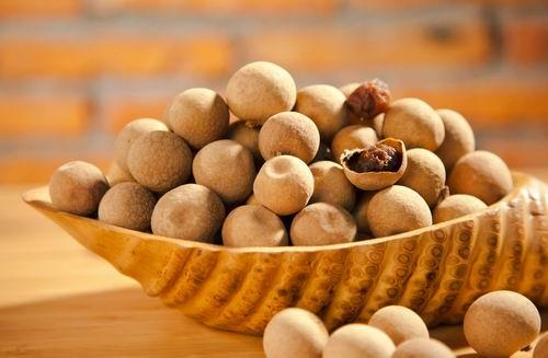 孕婦能吃桂圓嗎，全面解析桂圓對(duì)孕婦的影響與注意事項(xiàng)，桂圓對(duì)孕婦的影響及注意事項(xiàng)，孕婦能否食用桂圓？全面解析