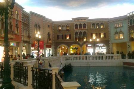 港澳旅游團，探索雙岸魅力，體驗非凡之旅，港澳雙岸探索之旅，非凡體驗團