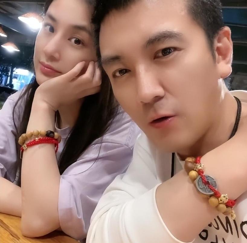 唐藝個人資料，深度解析一位閃耀明星的生涯軌跡，唐藝生涯軌跡深度解析，從無名小卒到閃耀明星的個人資料揭秘