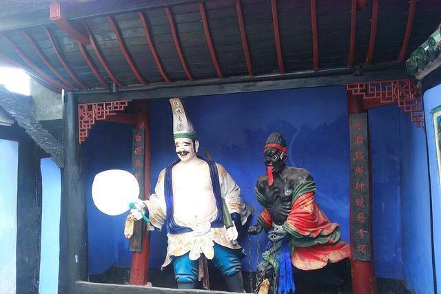 豐都鬼城最恐怖的地方，探尋神秘莫測的靈異勝地，豐都鬼城最神秘莫測的靈異勝地探險之旅揭秘恐怖之處
