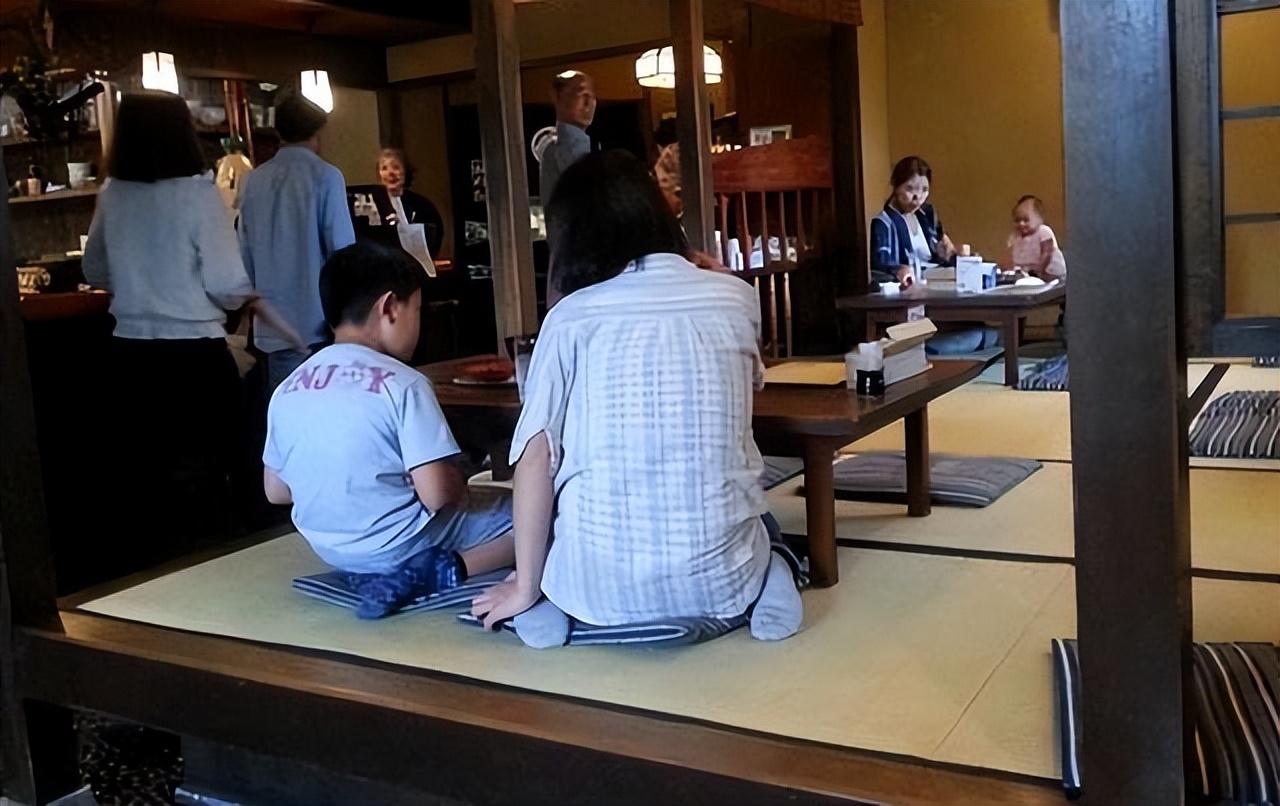 腳臭怎么辦？全方位解決腳臭問題的方法和建議，全方位解決腳臭問題的方法和策略，腳臭怎么辦？