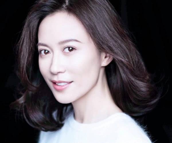 揭秘有緋聞的女演員明星的世界，揭秘緋聞女星的世界
