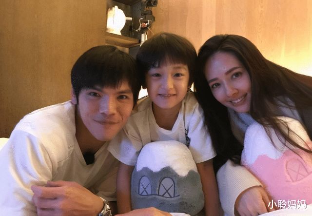 郭碧婷三胎官宣，幸福家庭的喜悅與期待，郭碧婷三胎官宣，家庭迎來新喜悅與期待