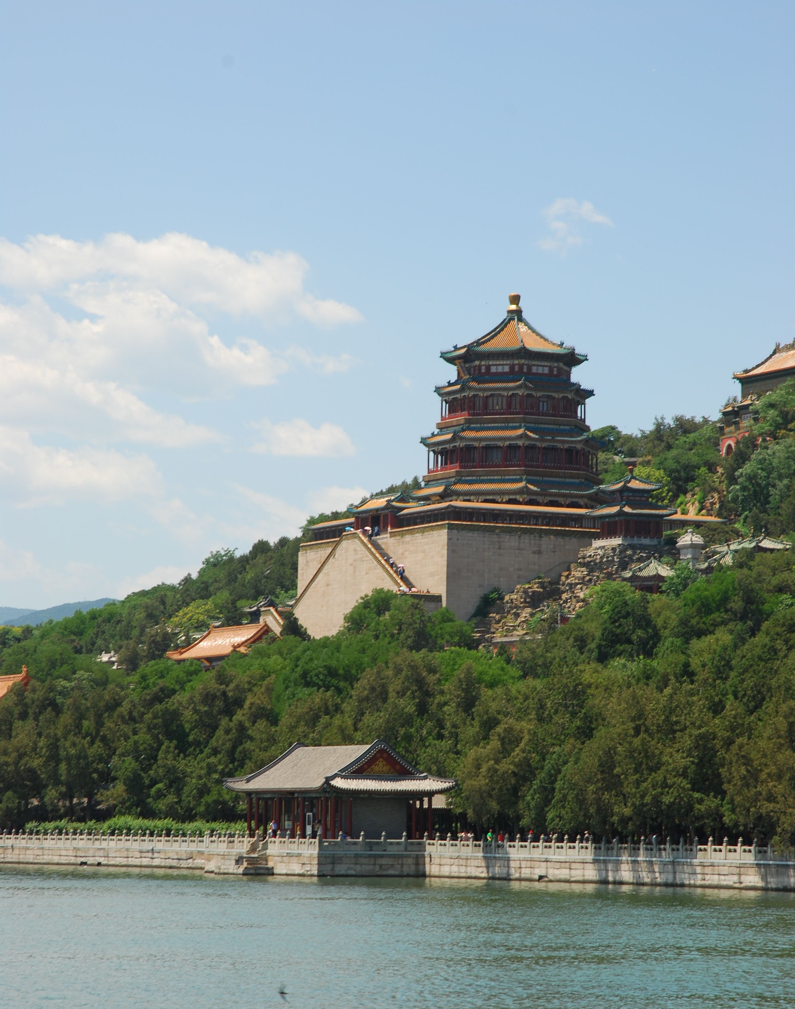 北京頤和園介紹——領(lǐng)略皇家園林的獨(dú)特魅力，領(lǐng)略北京頤和園皇家園林的獨(dú)特魅力