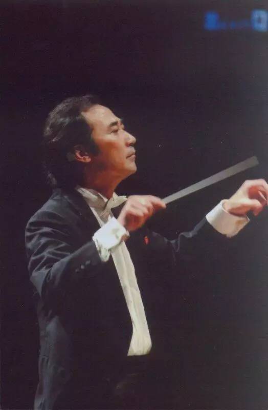 指揮家姚笛個(gè)人簡(jiǎn)歷，姚笛，指揮家個(gè)人簡(jiǎn)歷概覽