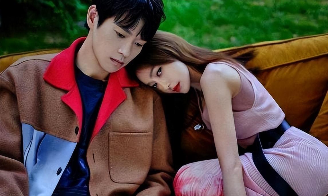 秦嵐魏大勛宣布領(lǐng)證，愛情與事業(yè)的雙重勝利，秦嵐魏大勛喜結(jié)連理，愛情事業(yè)雙豐收，甜蜜領(lǐng)證時刻！