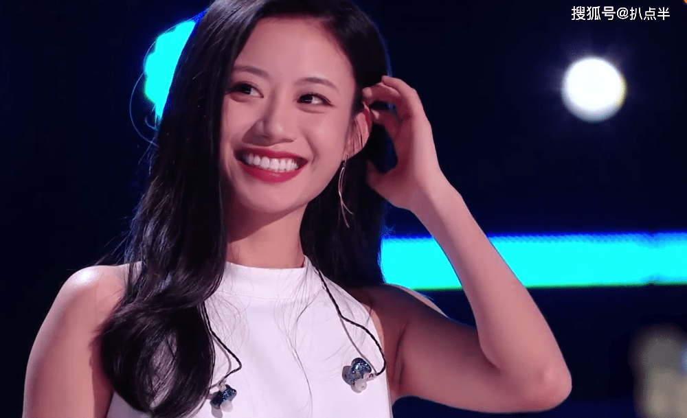 伍珂玥個(gè)人資料及身高詳解，伍珂玥個(gè)人資料及詳細(xì)身高介紹