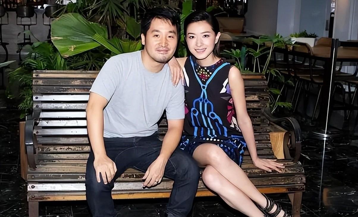 萬茜老公徐洪濤，揭秘兩人的世界與背后的故事，萬茜與徐洪濤，二人世界的背后故事揭秘