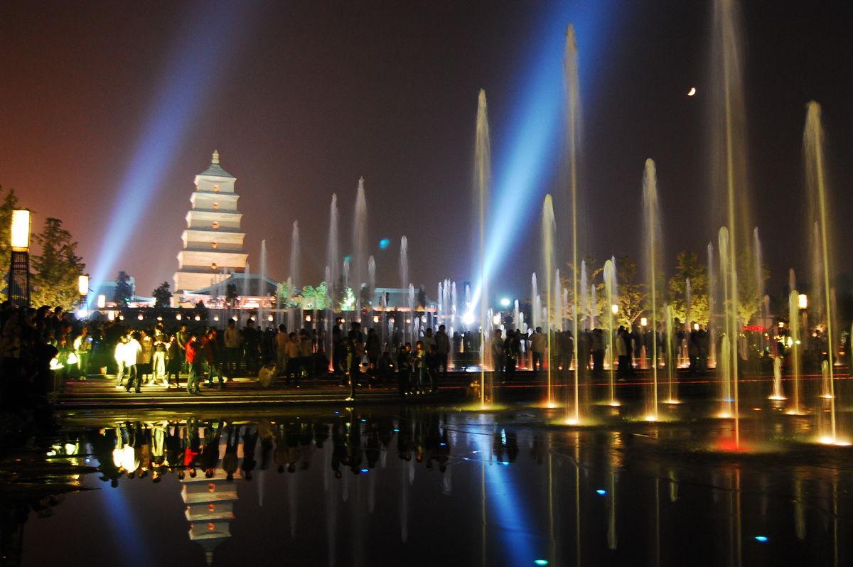 大雁塔音樂噴泉開放時(shí)間及相關(guān)信息詳解，大雁塔音樂噴泉開放時(shí)間、詳細(xì)信息全解析