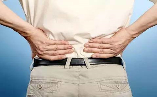 飛機(jī)打多了腎疼怎么辦——探究原因與解決方案，飛機(jī)打多了腎疼怎么辦？——原因解析與解決方案探討