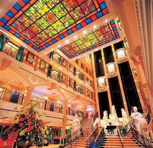 國(guó)內(nèi)豪華郵輪旅游線路，探索豪華郵輪旅游的全新體驗(yàn)，探索國(guó)內(nèi)豪華郵輪旅游線路，全新體驗(yàn)的啟航之旅