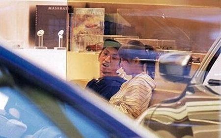 林志炫老婆的個(gè)人資料，揭秘背后的神秘面紗，林志炫妻子神秘面紗揭曉，妻子個(gè)人資料大揭秘