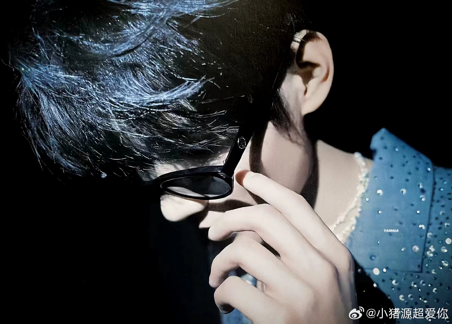 揭秘?cái)?shù)字背后的傳奇人物，王中王一肖的崛起之路，揭秘傳奇人物王中王一肖的崛起之路