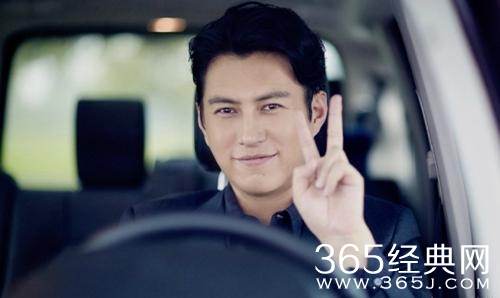 靳東個人資料介紹及簡介，靳東個人資料大揭秘，簡介與背景全解析