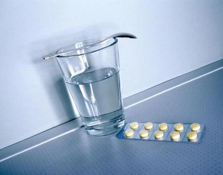 慢性蕁麻疹治療，根除蕁麻疹的有效方法，慢性蕁麻疹治療，有效根除蕁麻疹的方法