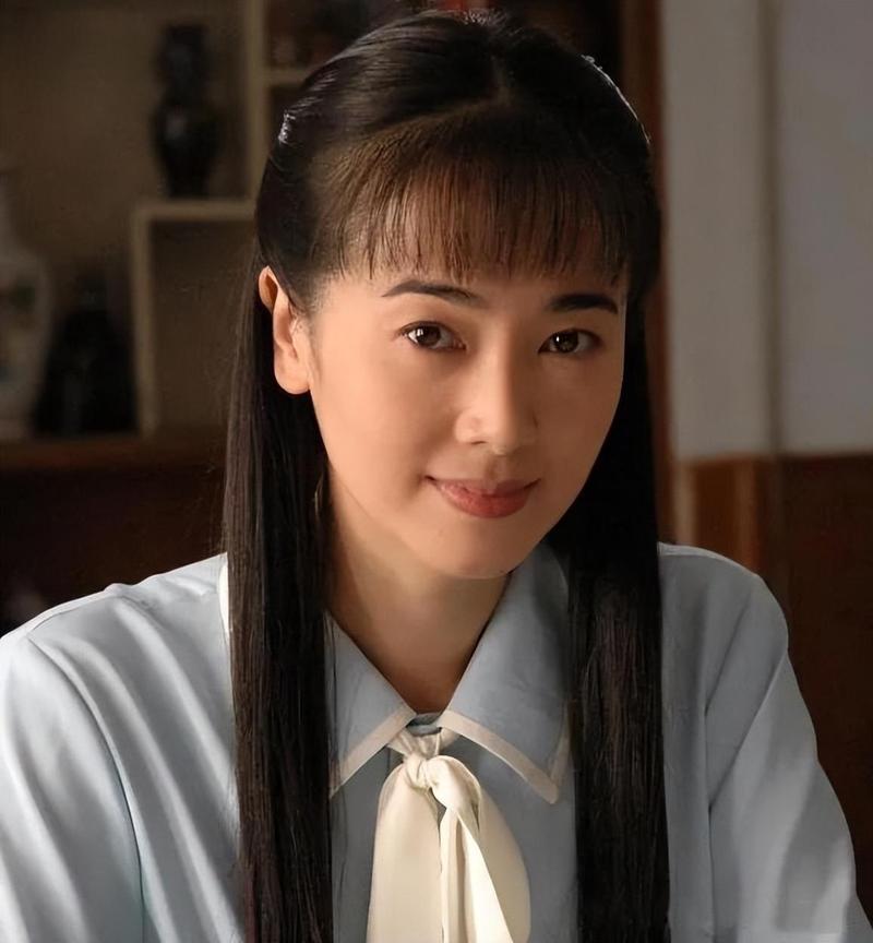 左小青最經(jīng)典的電視劇，演技與角色的完美結(jié)合，左小青經(jīng)典電視劇，演技與角色的完美融合