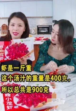 劉濤泳裝，魅力閃耀海灘的時(shí)尚風(fēng)采，劉濤泳裝秀，海灘上的時(shí)尚魅力