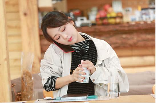 演員王珂為何不溫不火？——深度解析其演藝之路，演員王珂演藝之路解析，為何未能大紅大紫？深度探究其演藝生涯。