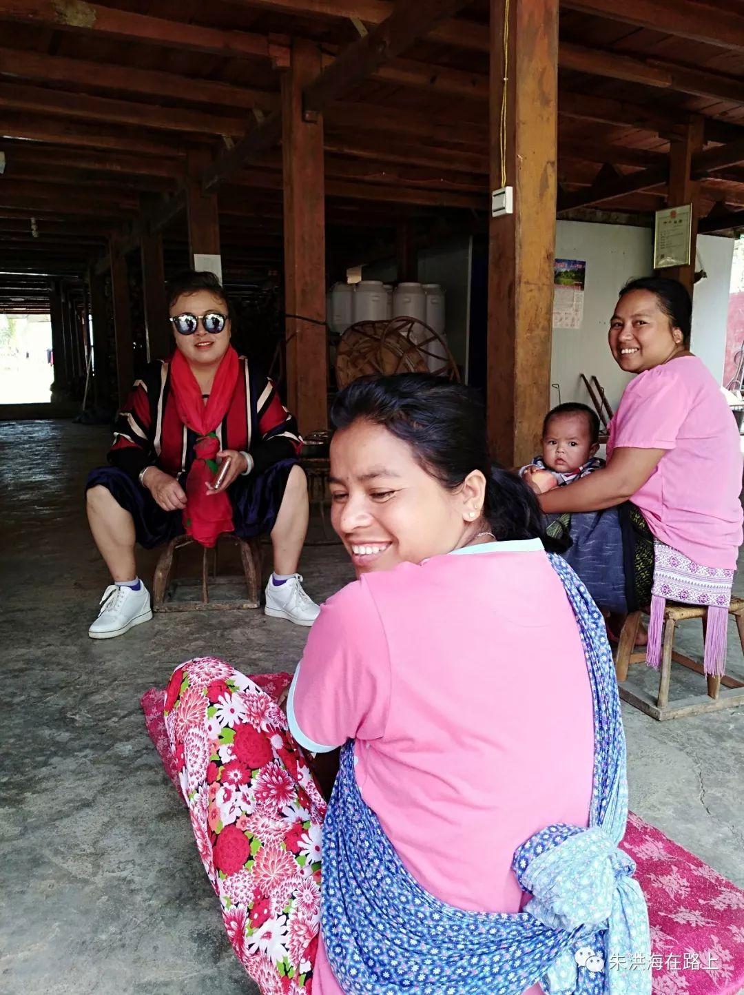 西雙版納適合老年人旅游嗎，探索老年人在西雙版納的旅游體驗，西雙版納適合老年人旅游嗎？老年人在西雙版納的旅游體驗探索