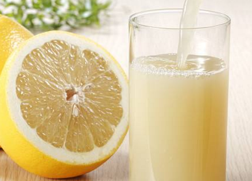 蝦的美味與禁忌，與七種食物不宜同時(shí)享用，蝦的美味與禁忌，七種食物搭配禁忌需警惕