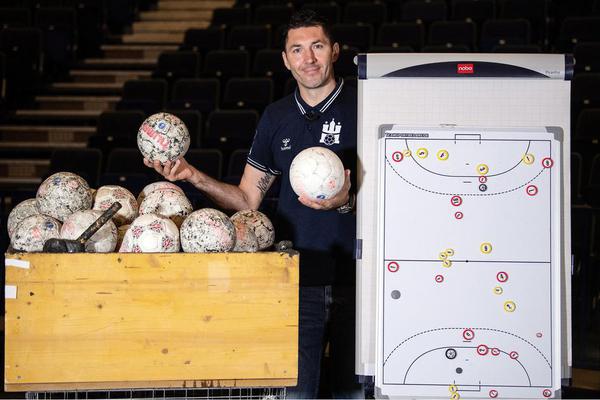 白小姐必選一肖王中王——揭秘背后的秘密，揭秘白小姐必選一肖王中王的秘密傳奇