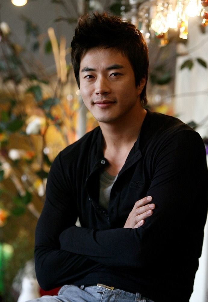 權(quán)相佑個人資料，揭開明星的神秘面紗，權(quán)相佑個人檔案揭秘，揭開明星的神秘面紗