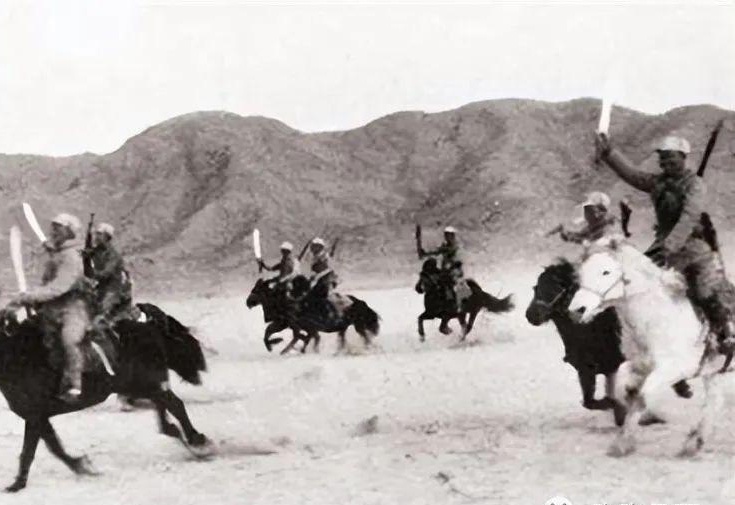 西路軍，歷史回顧與深入解析，西路軍歷史回顧與深度解析，戰(zhàn)略決策與戰(zhàn)爭影響研究