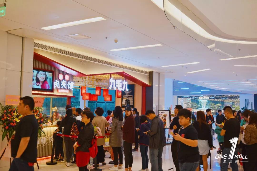 澳門一碼一肖預(yù)測(cè)與星巴克集體罷工事件探討，澳門預(yù)測(cè)與星巴克罷工事件探究