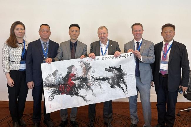 未來(lái)之門，2025年香港資料大全，未來(lái)之門，2025年香港全景概覽