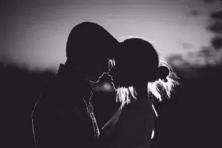 O型血女性真可憐？我們需要重新審視與理解，O型血女性的獨(dú)特之處，重新審視與理解的必要性