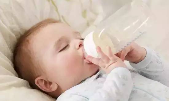 腹瀉必備三種藥物，了解癥狀，正確選擇治療藥品，腹瀉必備藥物指南，了解癥狀，精準(zhǔn)治療選擇