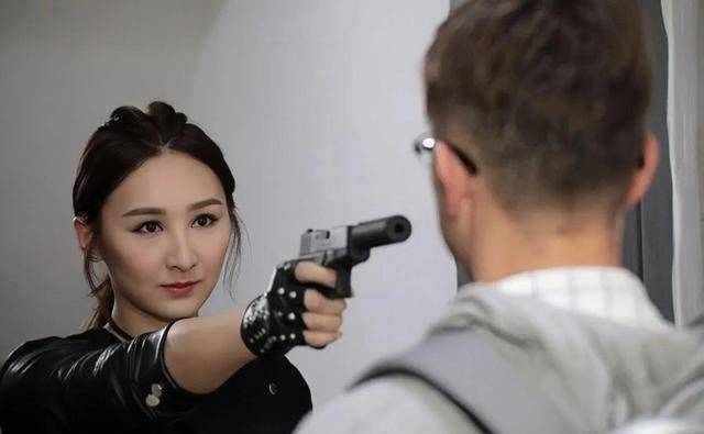 使徒行者女保鏢名字揭曉，使徒行者女保鏢名字揭曉，神秘保鏢身份揭秘