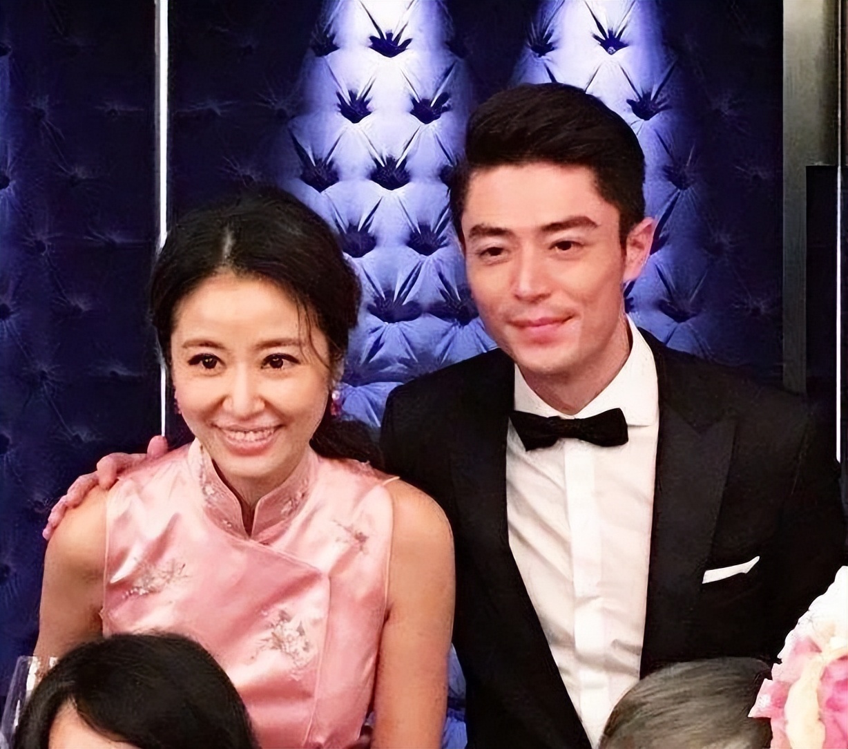 霍建華為什么娶林心如，深度解析背后的原因，霍建華娶林心如背后的深層原因解析，揭秘背后的故事與動機