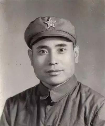 揭秘劉伯溫一肖中持期期誰(shuí)——?dú)v史謎團(tuán)解析，劉伯溫一肖中持期期誰(shuí)揭秘，歷史謎團(tuán)深度解析