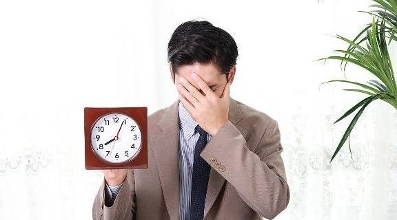 男人多久算正常時間——探究男性性行為持續(xù)時間之謎，男性性行為持續(xù)時間之謎，正常時間范圍探究