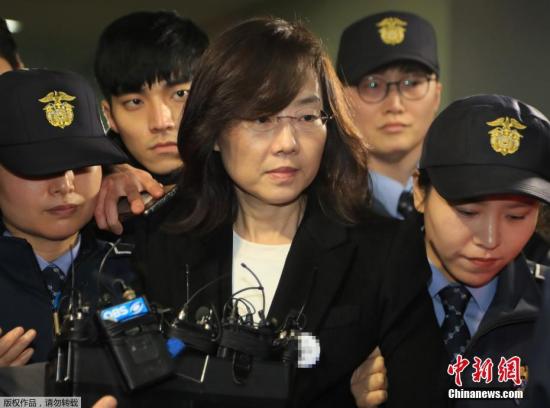 新澳門2025年資料大全官家婆，探索未來(lái)的奧秘與機(jī)遇，澳門未來(lái)展望，揭秘機(jī)遇與奧秘的2025年資料大全官家婆