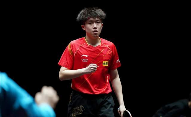 國(guó)乒太子王楚欽的家境背景深度解析，王楚欽的家境背景深度解析